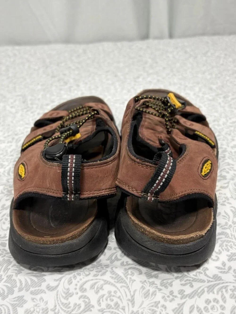 Keen Newport Men's Size 9.5 Waterproof Hiking Sandal Shoes Brown Leather